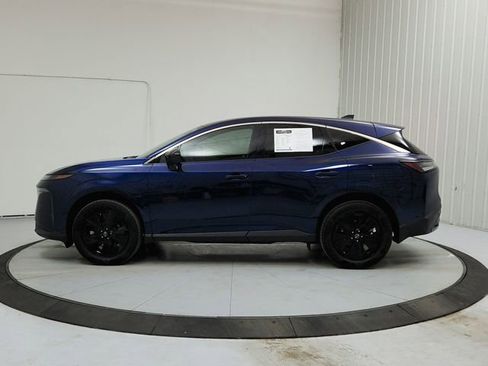 Used 2025 Nissan Murano SV AWD/4WD image 4
