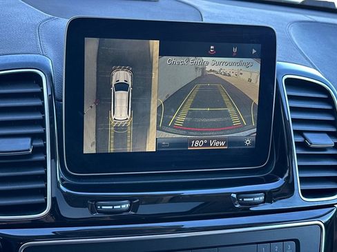 Used 2017 Mercedes-Benz GLS 450 4MATIC image 21