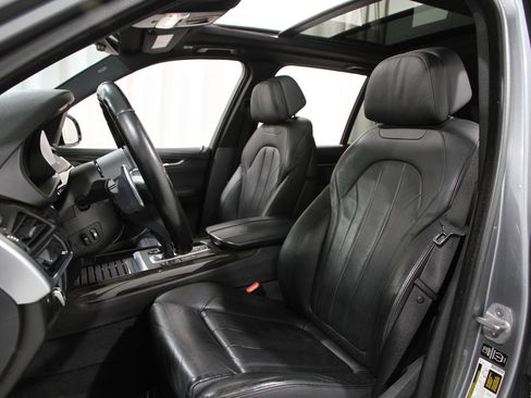 Used 2015 BMW X5 xDrive35d image 5