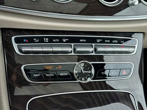 Used 2020 Mercedes-Benz E 350 Sedan image 26
