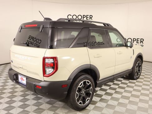 Used 2025 Ford Bronco Sport Outer Banks w/ Outer Banks Tech Package+ image 21