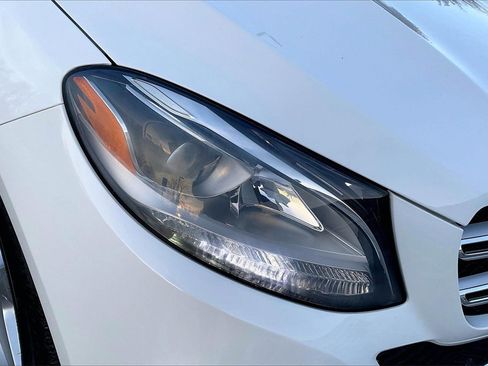 Used 2018 Mercedes-Benz GLE 350 4MATIC image 31