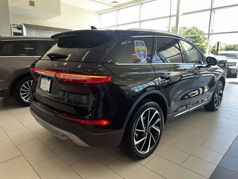 Certified 2023 Lincoln Corsair Reserve w/ Equipment Group 201A AWD/4WD image 5