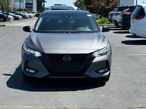 Used 2022 Nissan Sentra SR w/ Midnight Edition FWD image 2