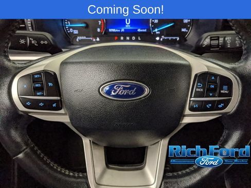 Certified 2021 Ford Explorer XLT RWD image 11