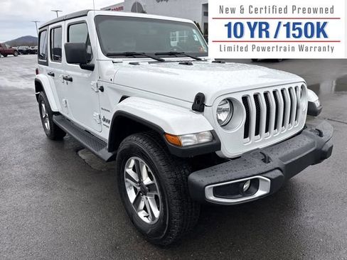Used 2022 Jeep Wrangler Unlimited Sahara w/ Cold Weather Group image 3