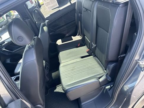 Used 2024 Volkswagen Tiguan SE R-Line FWD image 26