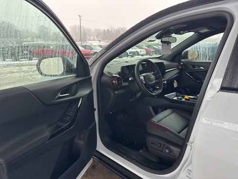 New 2026 Chevrolet Equinox RS w/ Convenience Package III image 10