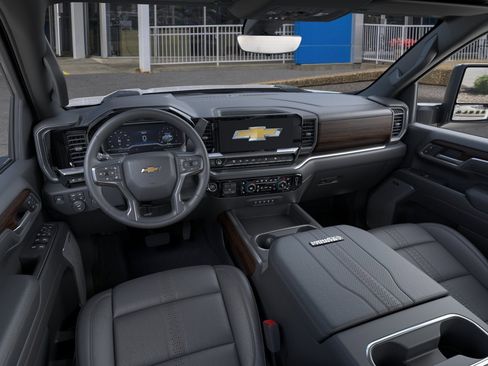 New 2026 Chevrolet Silverado 3500 High Country w/ High Country Premium Package AWD/4WD image 15