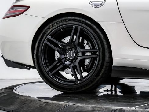 Used 2011 Mercedes-Benz SLS AMG Coupe image 94