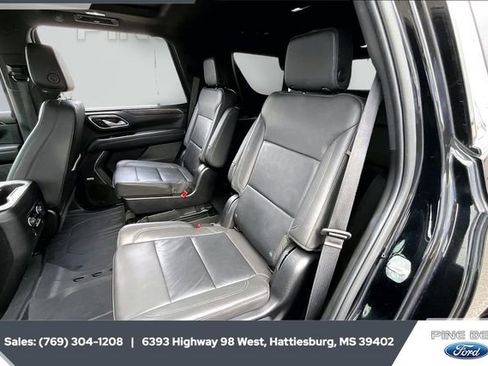 Used 2023 Chevrolet Tahoe LT w/ Luxury Package image 19