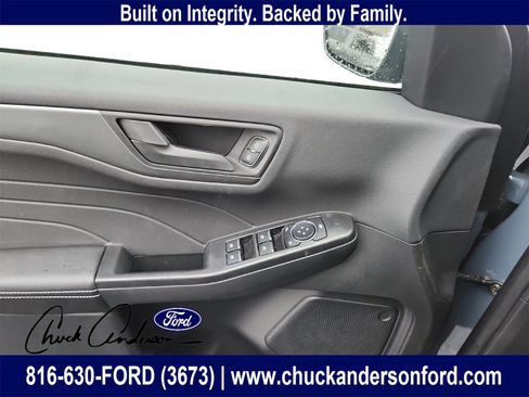 New 2025 Ford Escape Active image 17