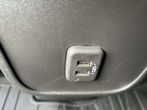 Used 2023 GMC Terrain SLE w/ Driver Convenience Package AWD/4WD image 20