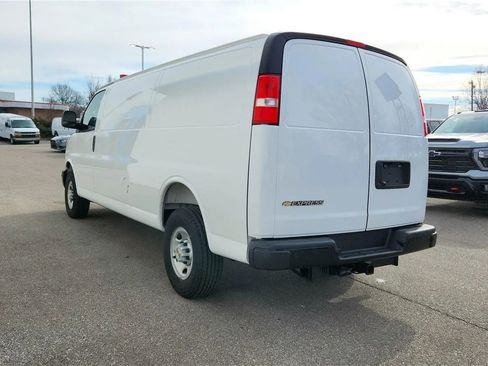 New 2025 Chevrolet Express 3500 RWD 3500 155 w/ Driver Convenience Package image 5