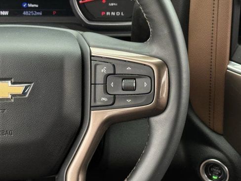 Used 2023 Chevrolet Silverado 3500 High Country w/ Technology Package AWD/4WD image 15