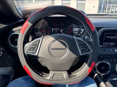 Used 2017 Chevrolet Camaro LT w/ Technology Package RWD image 16