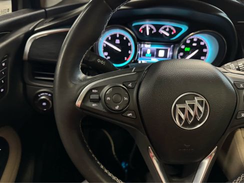 Used 2017 Buick Envision Essence image 20