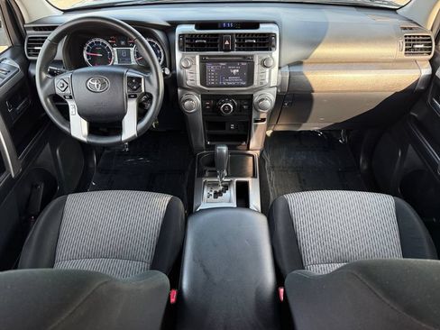 Used 2016 Toyota 4Runner SR5 RWD image 12