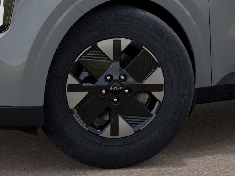 New 2027 Kia Carnival LXS FWD image 10