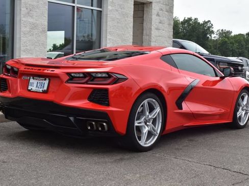 Used 2022 Chevrolet Corvette Stingray Preferred Cpe w/ 2LT RWD image 16