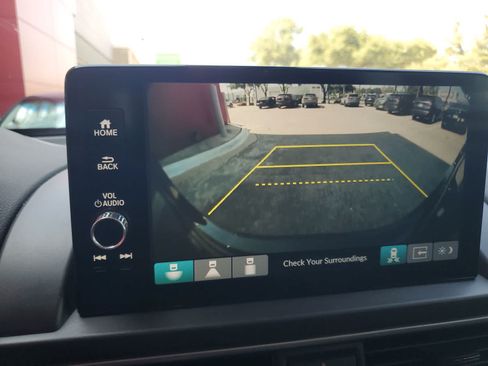 Used 2023 Honda Pilot Touring image 23