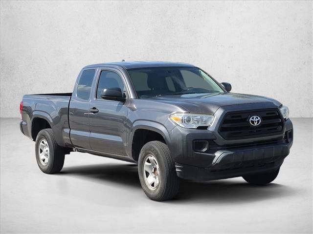 Used 2017 Toyota Tacoma SR RWD image 3