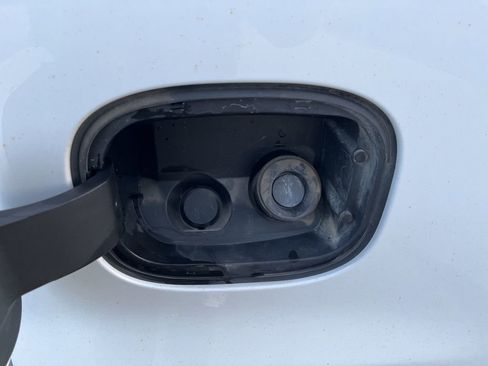 Used 2022 GMC Sierra 1500 AT4 w/ AT4 Premium Package image 43