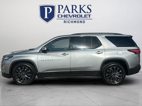 Used 2023 Chevrolet Traverse RS image 4
