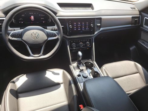 Used 2023 Volkswagen Atlas SE AWD/4WD image 19