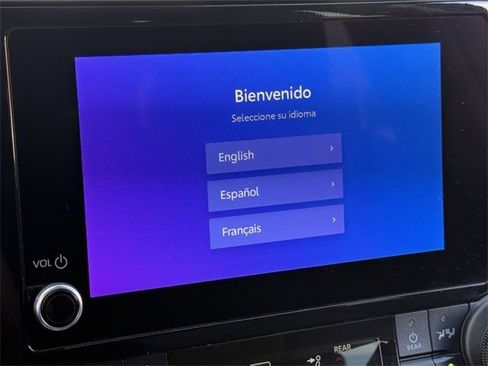 Used 2024 Toyota Highlander LE image 18