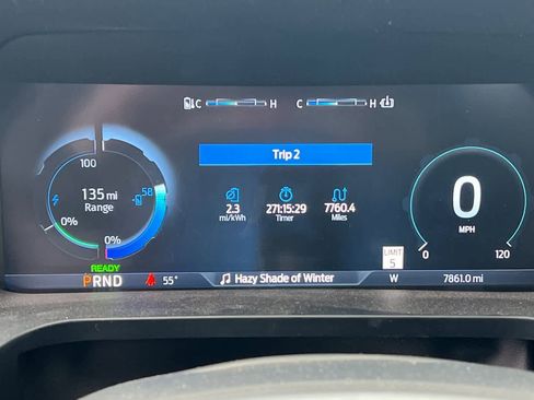 Used 2024 Ford F150 Lightning Lariat image 27