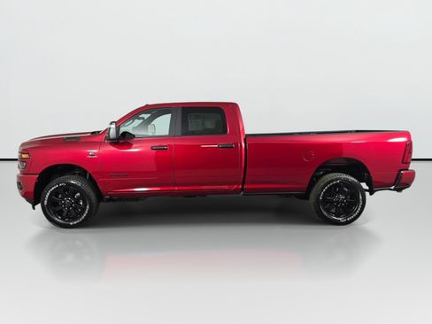 New 2026 RAM 2500 Big Horn AWD/4WD image 9