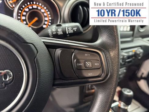 Used 2023 Jeep Wrangler Sport image 17