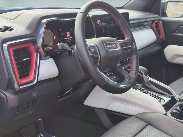 Used 2023 GMC Canyon AT4X AWD/4WD image 10