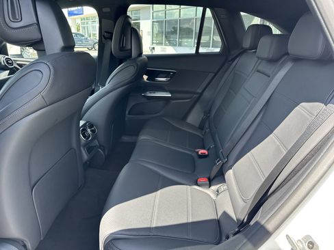New 2026 Mercedes-Benz GLC 300 4MATIC image 12