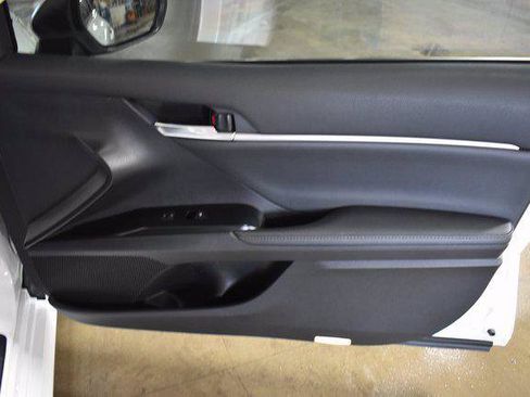 Certified 2020 Toyota Camry XLE w/ Driver Assist Package FWD image 23