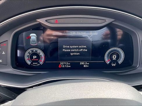 Used 2023 Audi Q8 Premium Plus w/ Premium Plus Package image 22