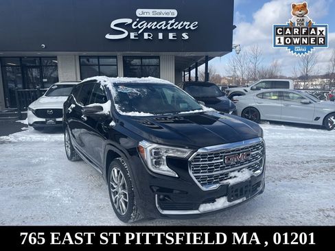 Used 2023 GMC Terrain Denali w/ Denali Premium Package image 1