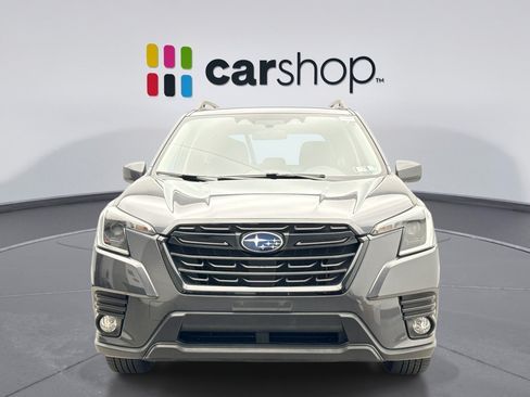 Used 2023 Subaru Forester Premium AWD/4WD image 8