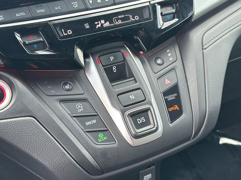 Used 2025 Honda Odyssey Sport-L image 18