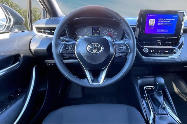 Used 2025 Toyota Corolla SE FWD image 8