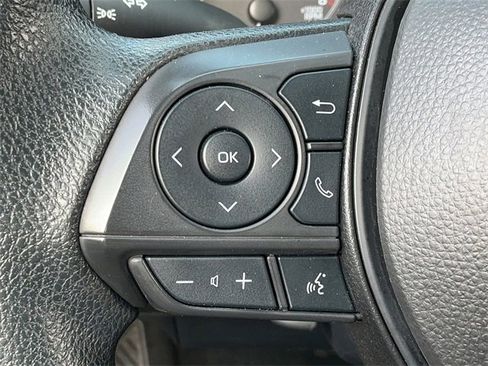 Used 2024 Toyota Corolla LE image 21