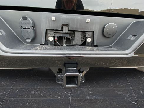 Used 2024 Chevrolet Silverado 1500 LT Trail Boss w/ Convenience Package II AWD/4WD image 38
