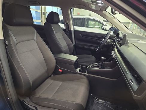 Used 2024 Honda CR-V LX image 10