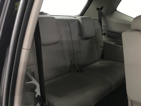 Used 2023 Volkswagen Atlas SE w/ Panoramic Sunroof Package FWD image 14