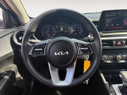 Used 2024 Kia Forte LXS FWD image 12