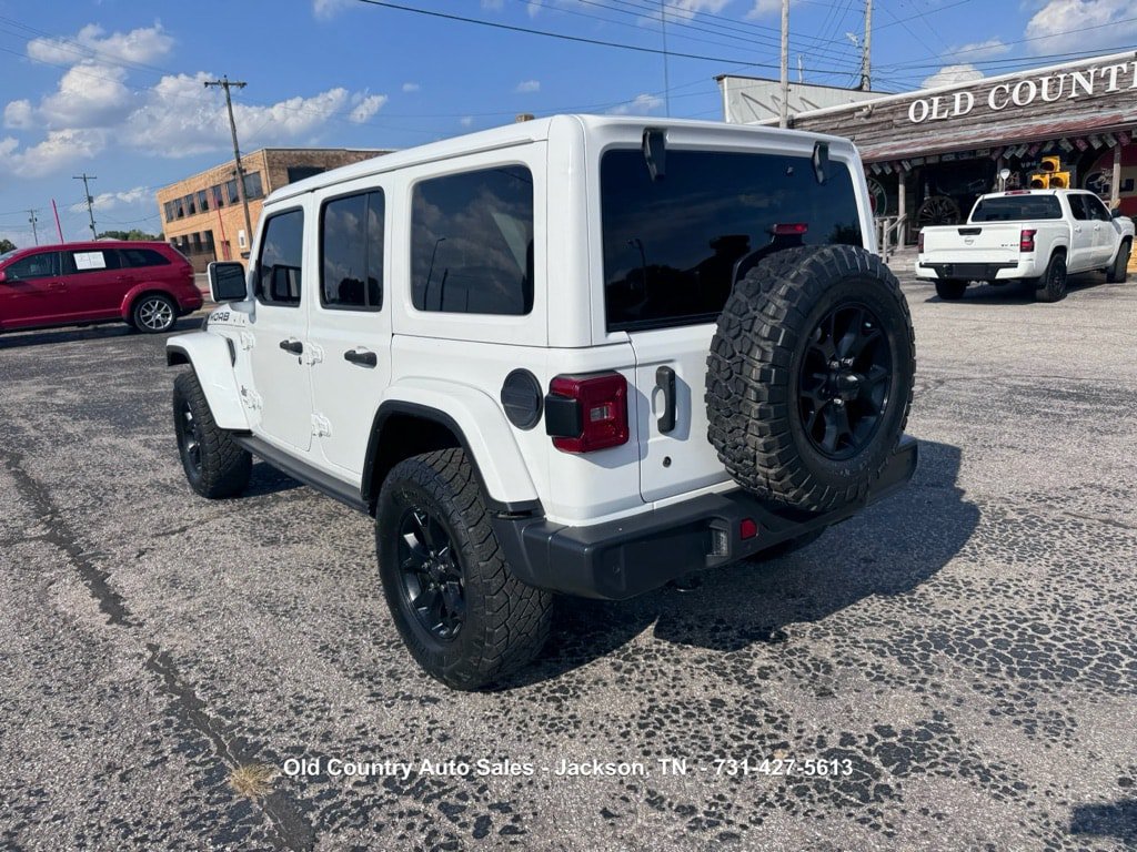 Used 2019 Jeep Wrangler Unlimited Sahara w/ Quick Order Package 24M Moab AWD/4WD image 4