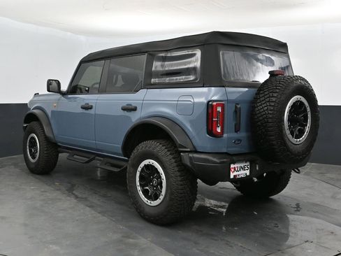 Used 2023 Ford Bronco Badlands w/ Sasquatch Package AWD/4WD image 9