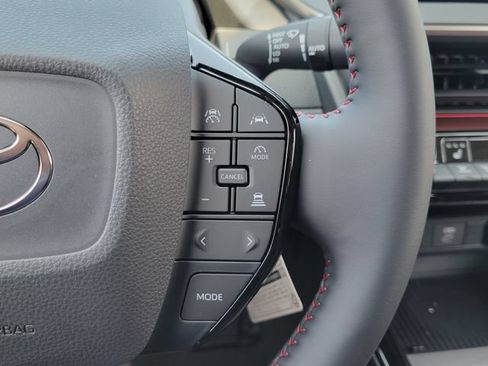 New 2026 Toyota Prius Plug-In Hybrid FWD image 9