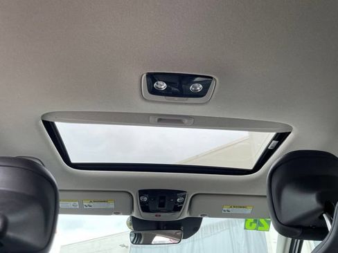 Used 2023 Kia Niro FWD image 35